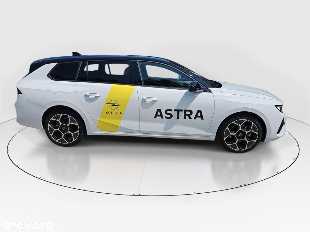 Opel Astra - 24