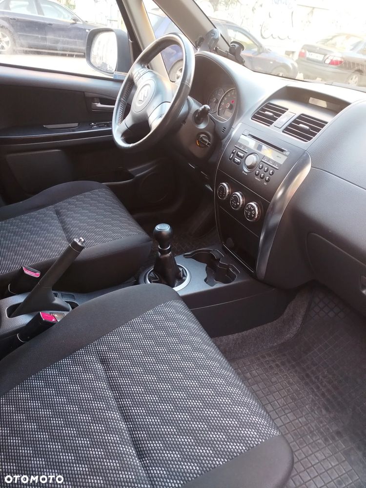 Suzuki SX4 1.6 GLX / Comfort - 5