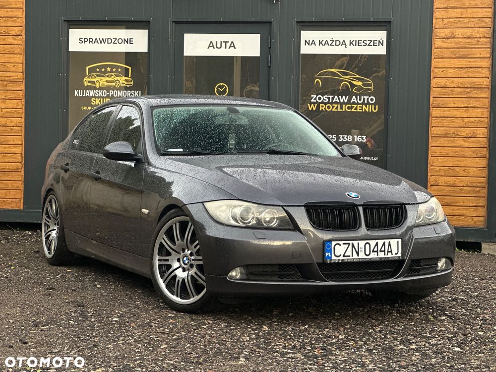 BMW Seria 3 320i - 1