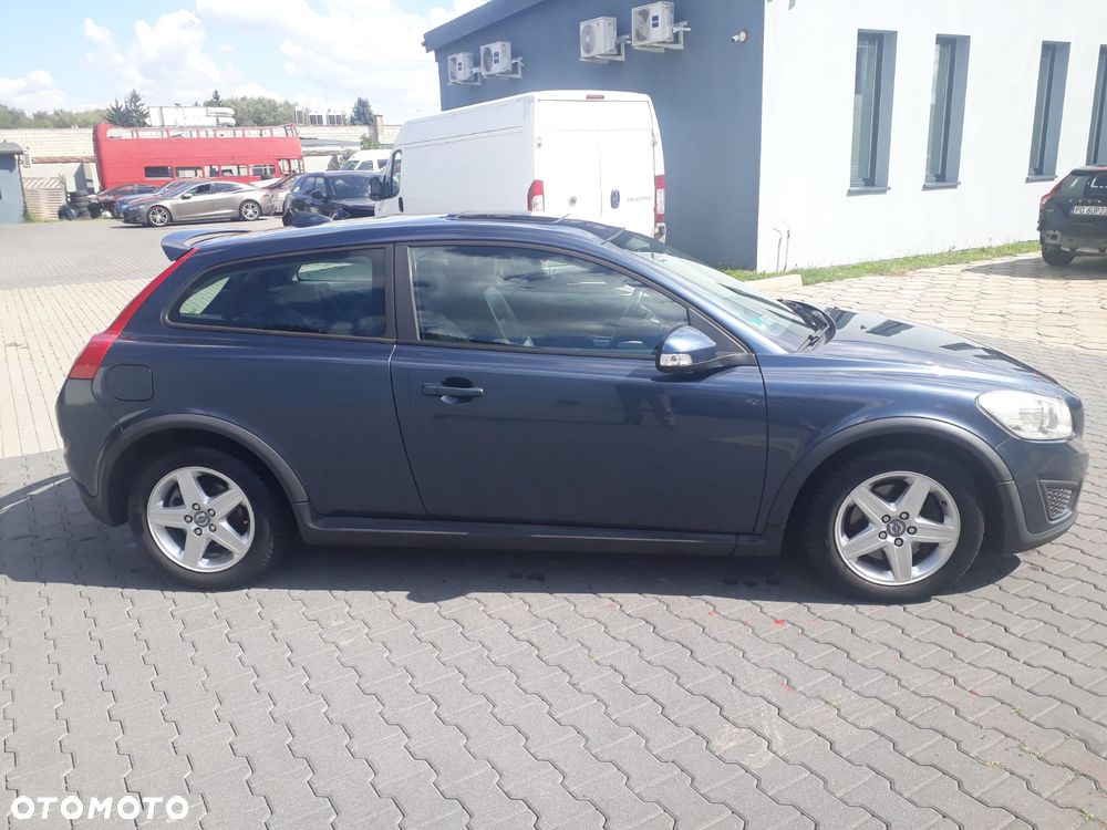 Volvo C30 D5 Kinetic - 8