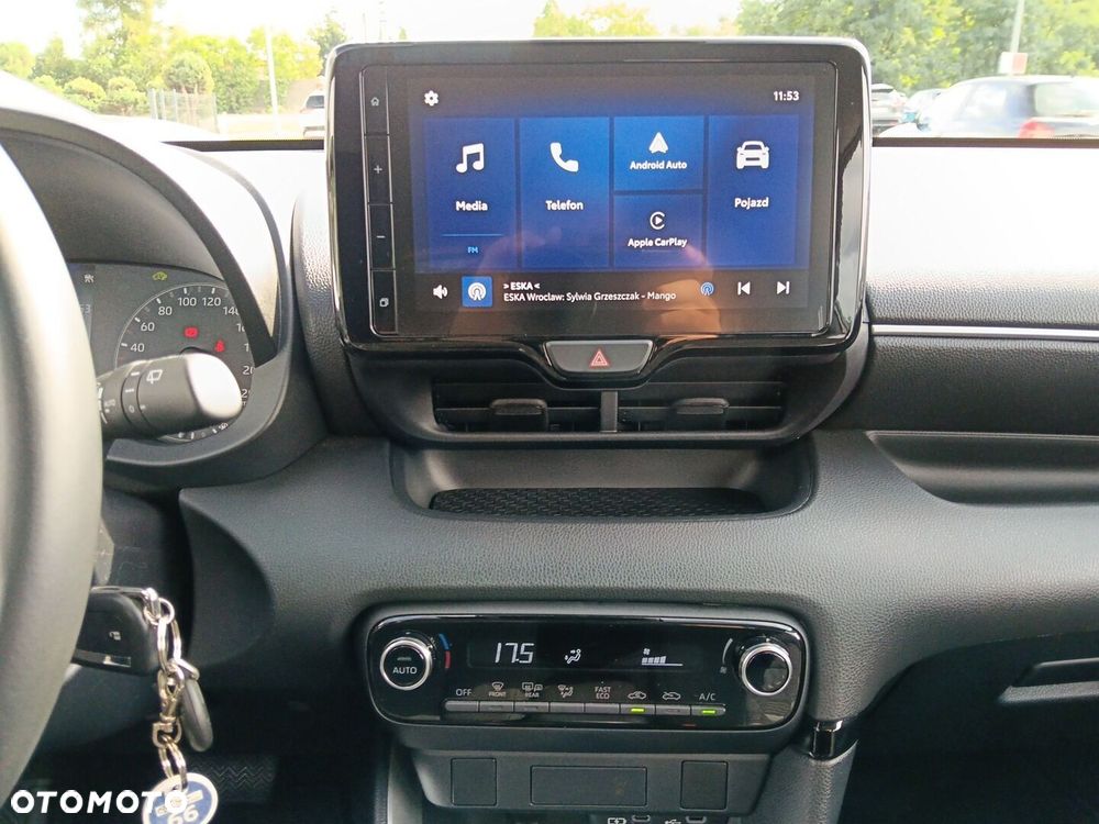 Toyota Yaris - 13