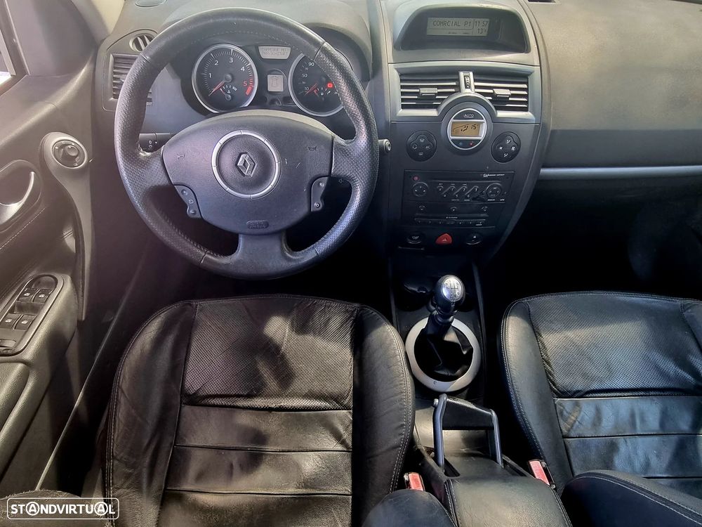 Renault Mégane Break 1.5 dCi Extreme - 13
