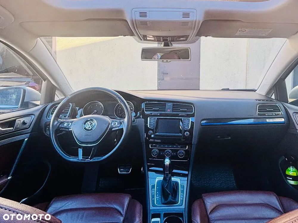 Volkswagen Golf 2.0 TDI BMT Highline DSG - 9