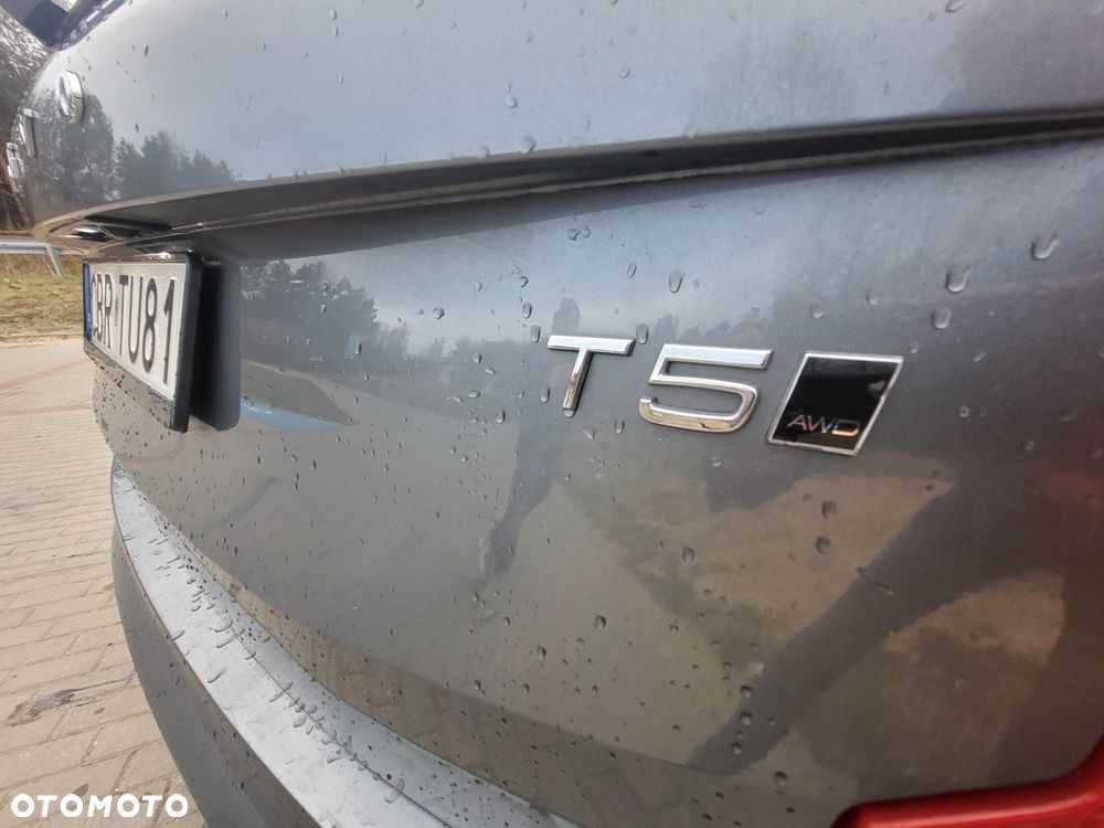 Volvo XC 90 T5 AWD Geartronic Momentum - 9