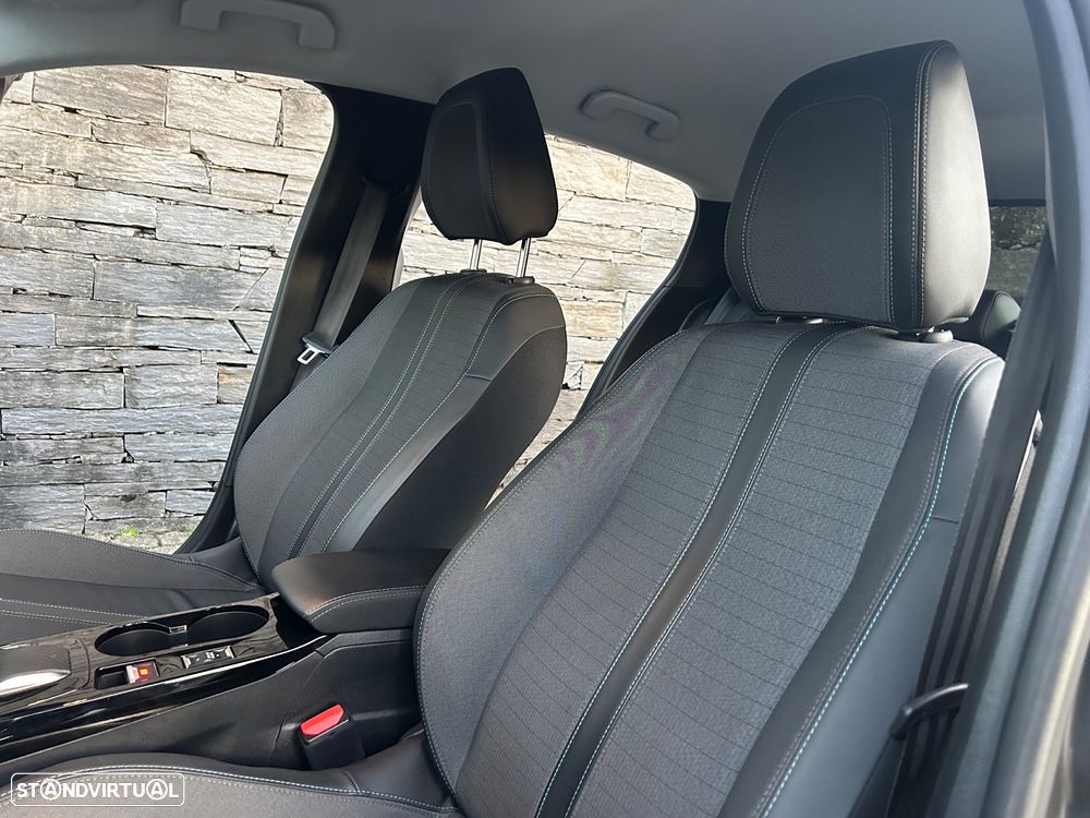 Peugeot 208 PureTech 100 EAT8 Allure Pack - 11