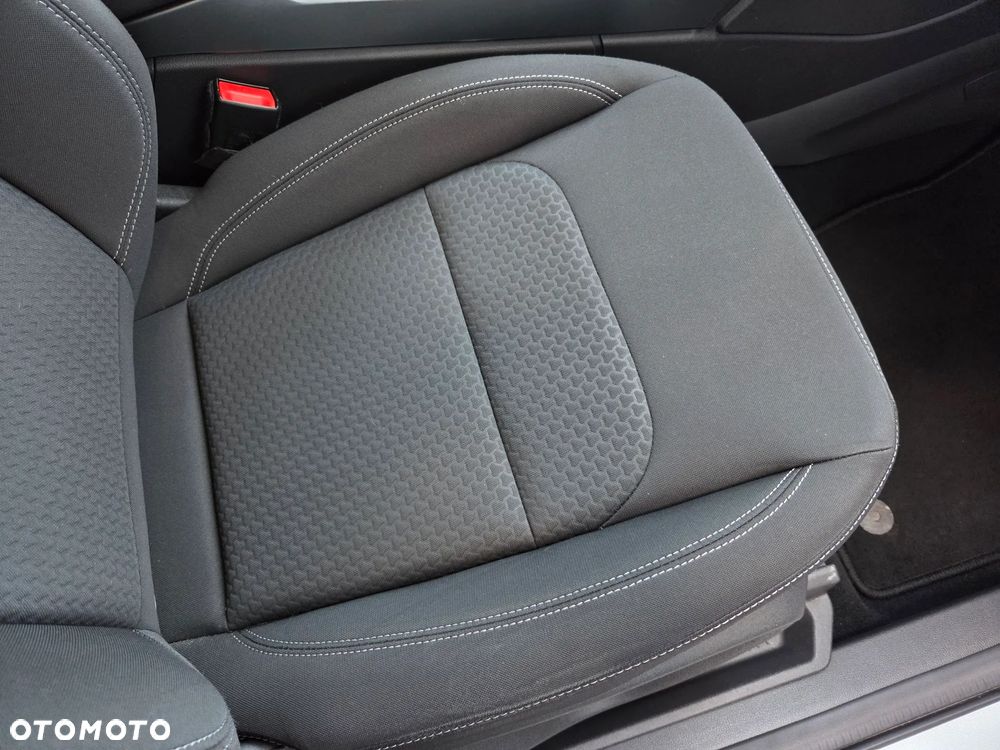 Ford Kuga 1.5 EcoBoost 2x4 Business Edition - 15