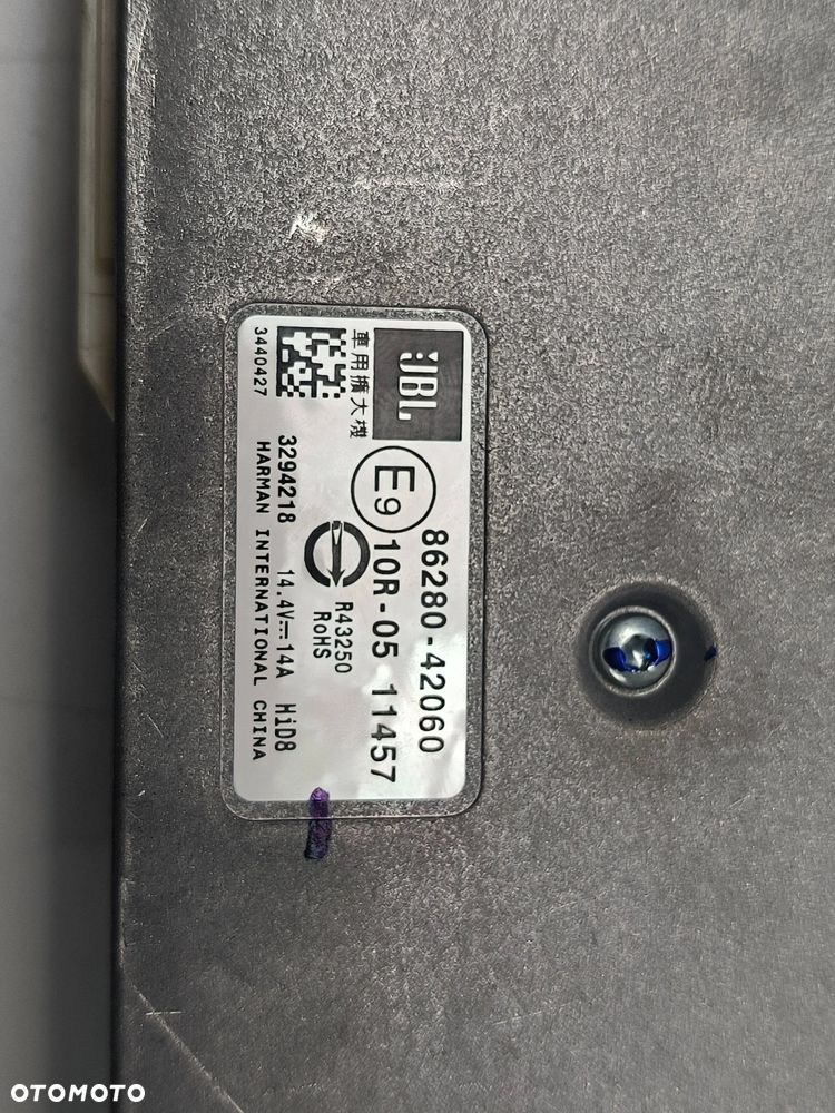 8628042060 Toyota RAV 4  2019 Wzmacniacz audio - 5