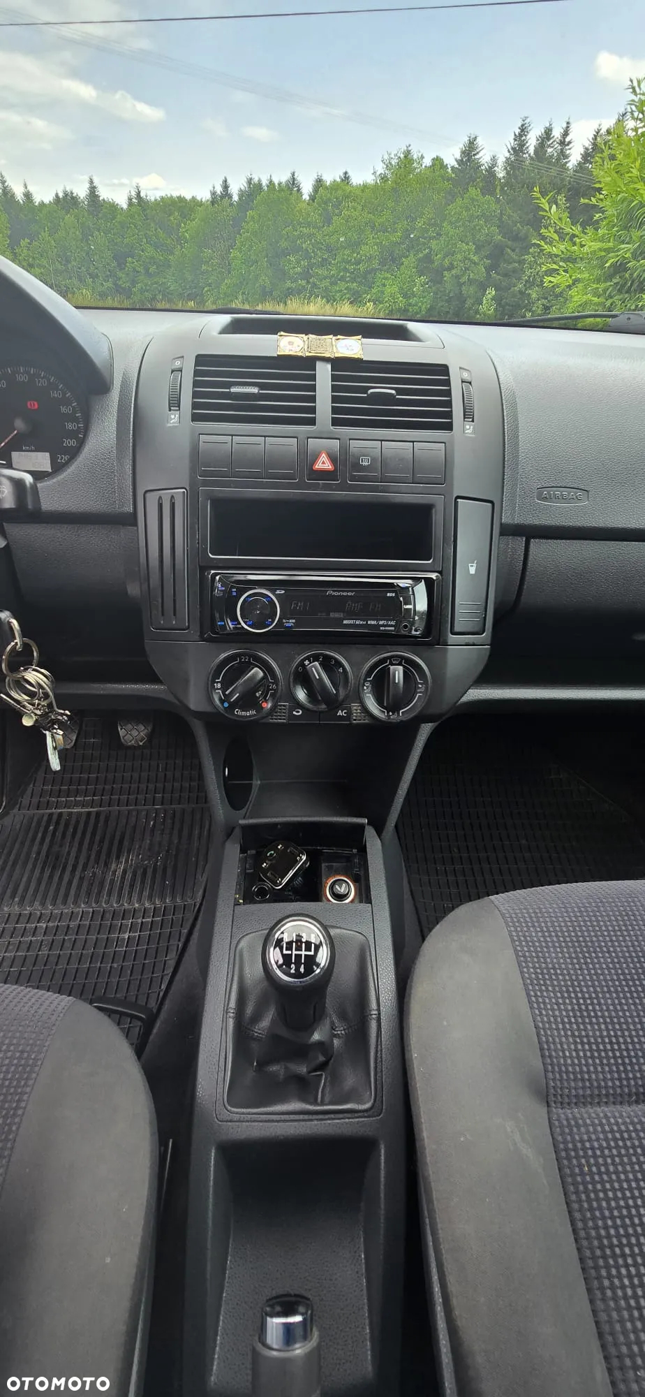 Volkswagen Polo - 19