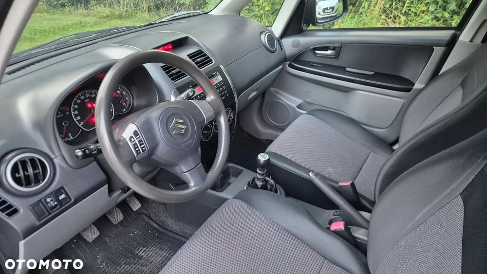 Suzuki SX4 1.9 DDiS DPF 4x4 Club - 5