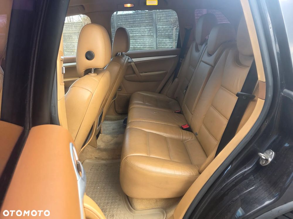 Porsche Cayenne S Tiptronic - 22