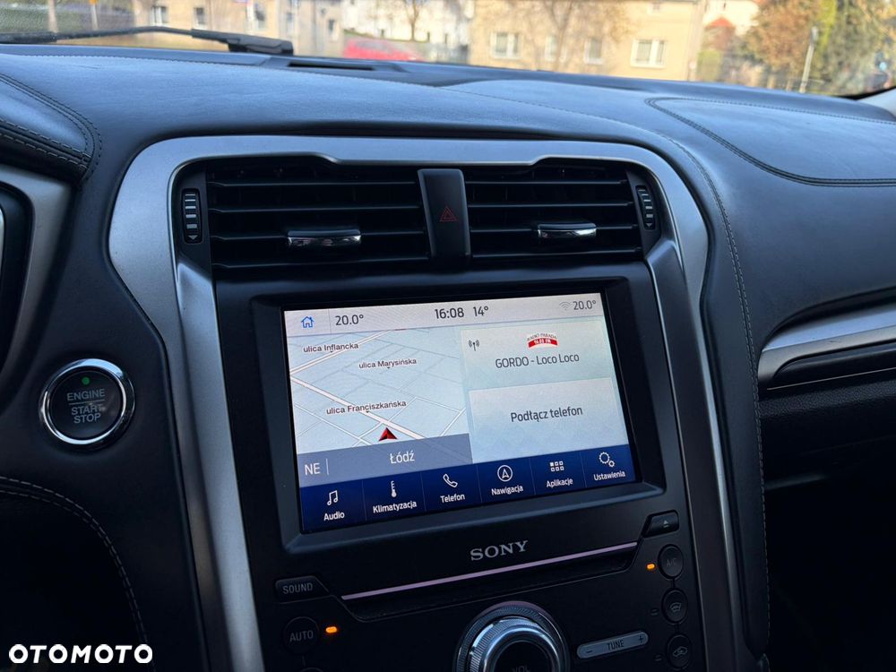 Ford Mondeo SW 2.0 Hybrid Vignale - 24