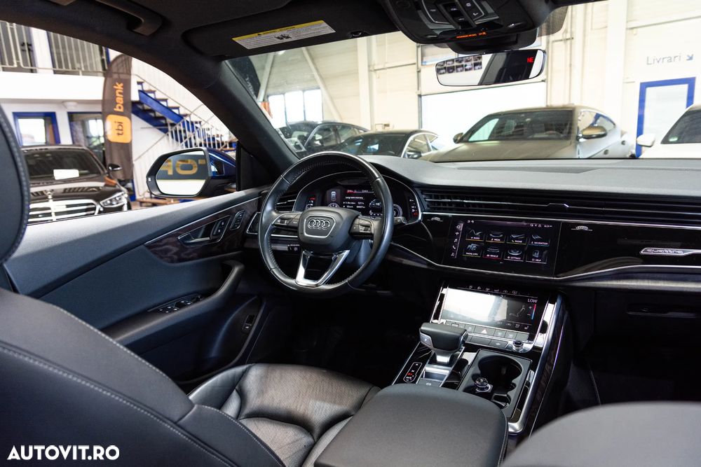 Audi Q8 3.0 55 TFSI quattro Tiptronic MHEV - 33