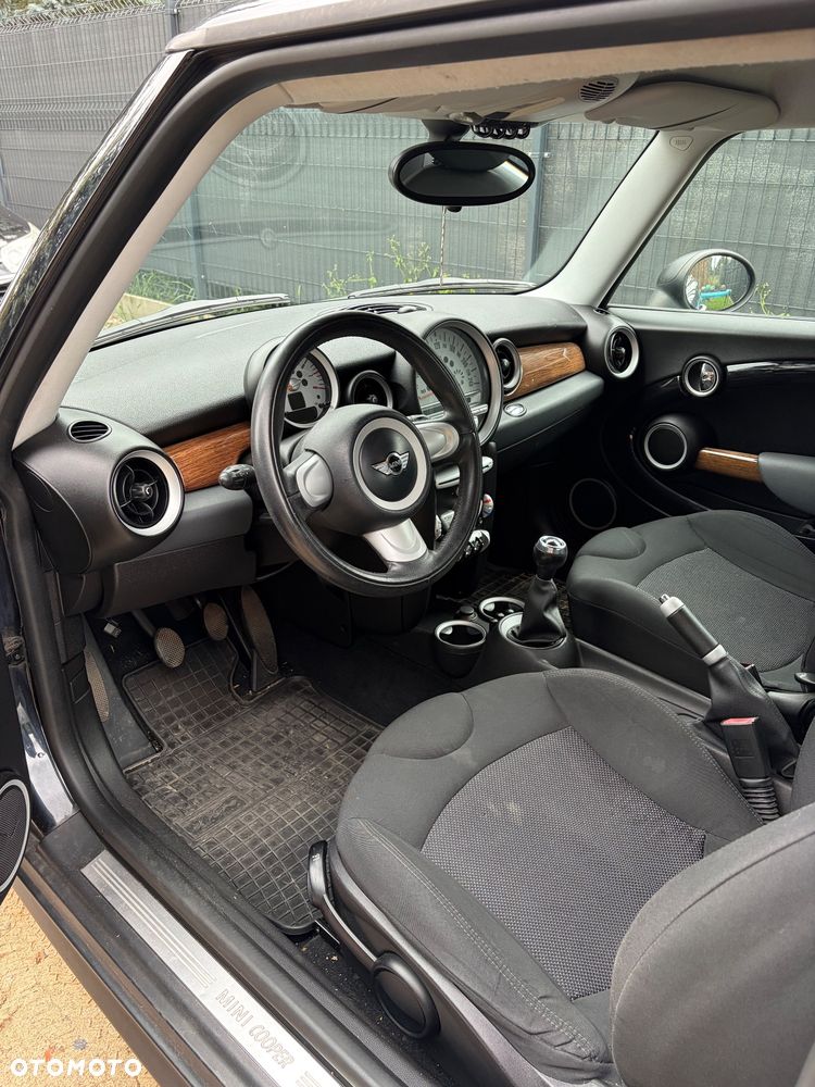 MINI Cooper Standard - 6
