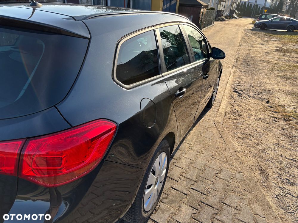 Opel Astra 1.4 T Enjoy - 30