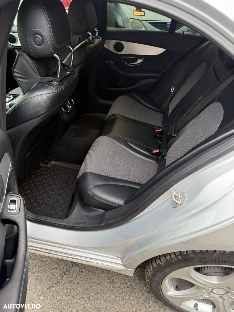 Mercedes-Benz C - 17