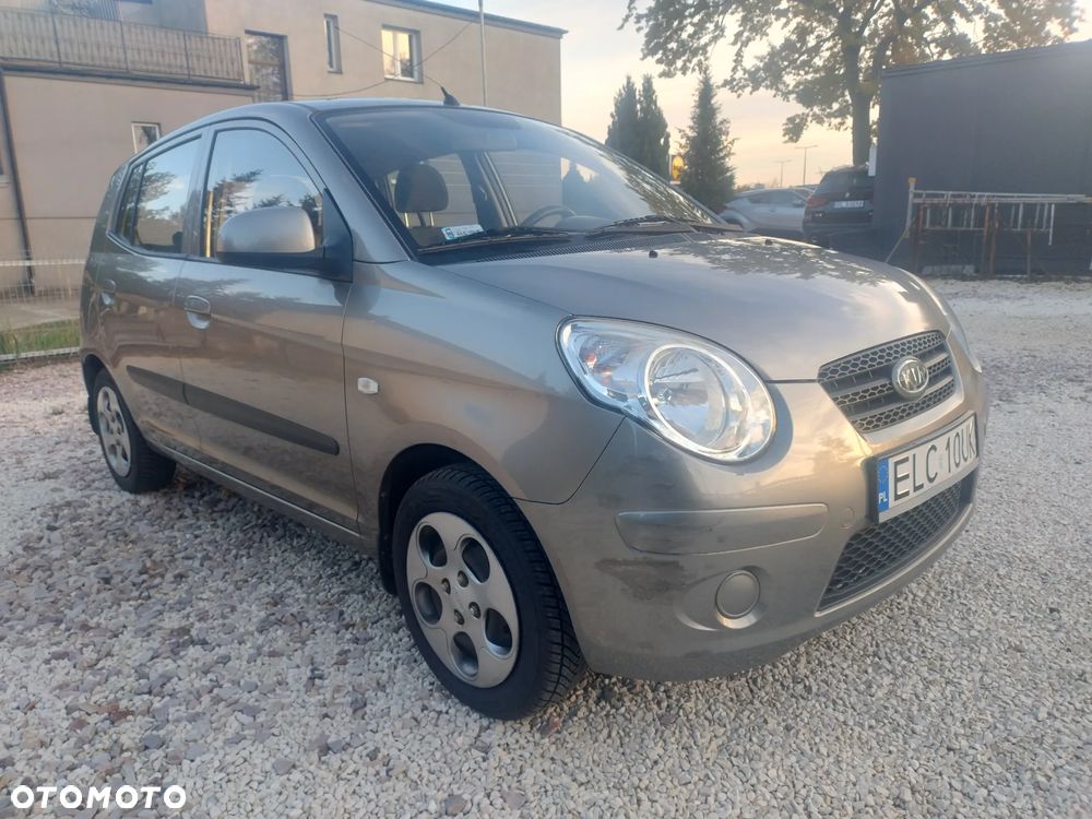 Kia Picanto - 8