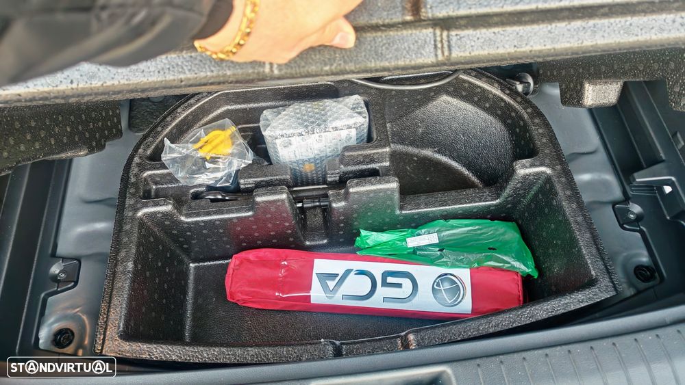 Hyundai Kauai 64 kWh Vanguard+TMS - 16