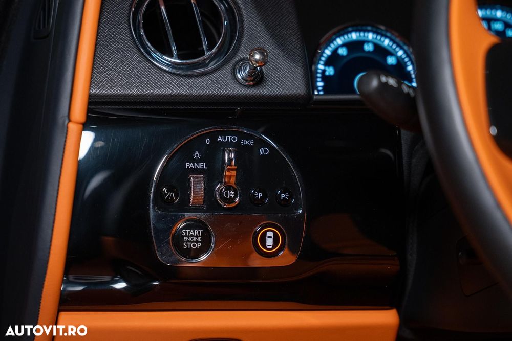 Rolls-Royce Cullinan - 10
