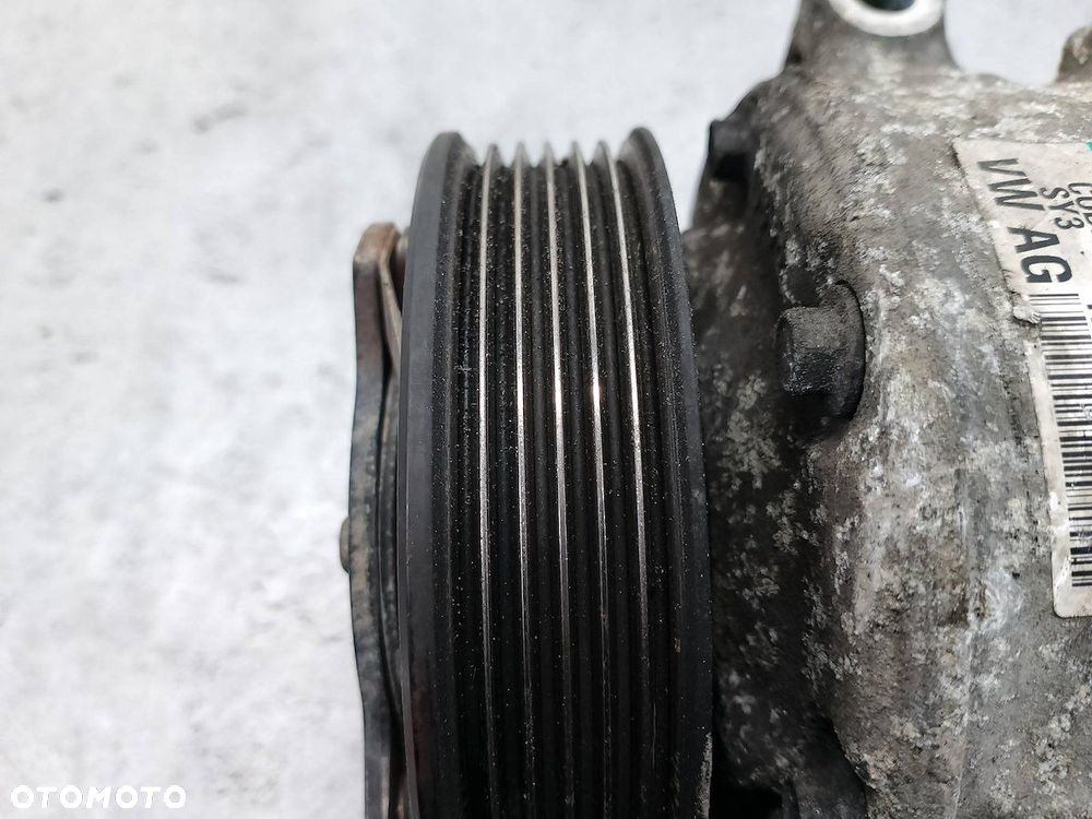 POMPA, SPRĘŻARKA KLIMATYZACJI VW PASSAT B6 1K0820803S PXE16 2.0 TDI - 4