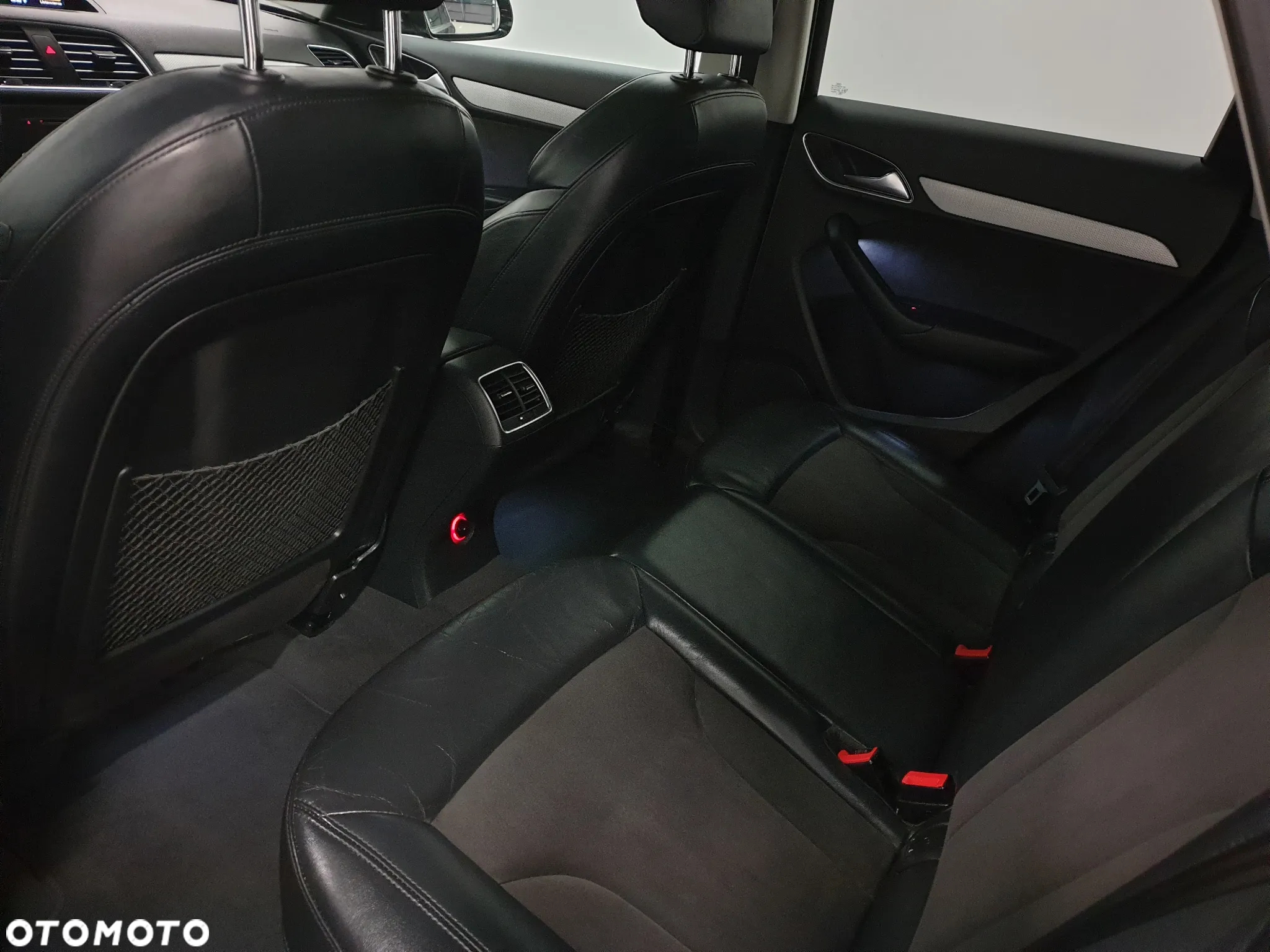 Audi Q3 2.0 TDI Quattro S tronic - 23