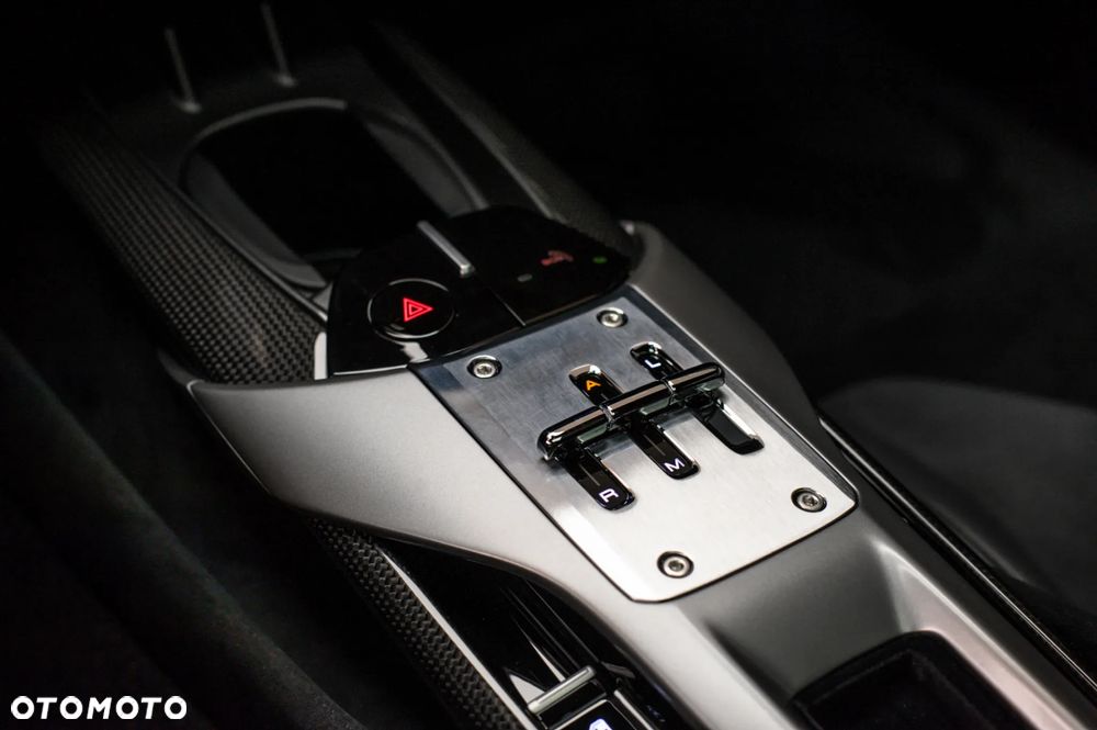 Ferrari 12Cilindri - 23