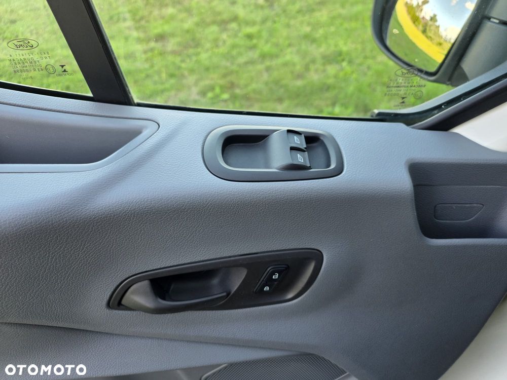Ford TRANSIT - 27