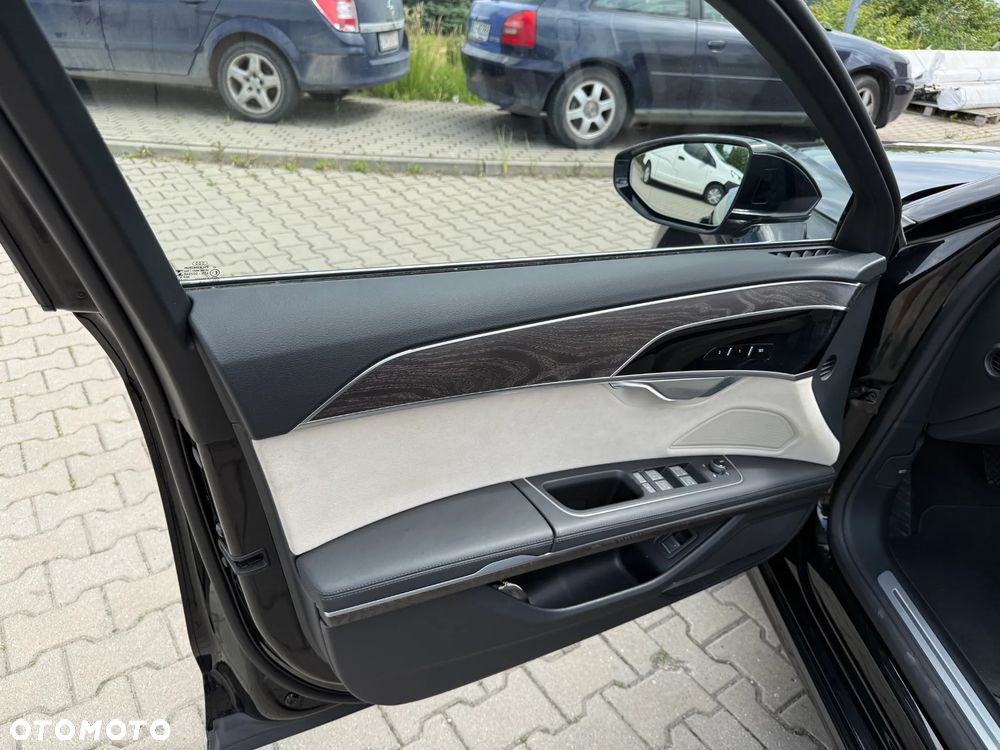 Audi A8 50 TDI mHEV Quattro Tiptr - 12