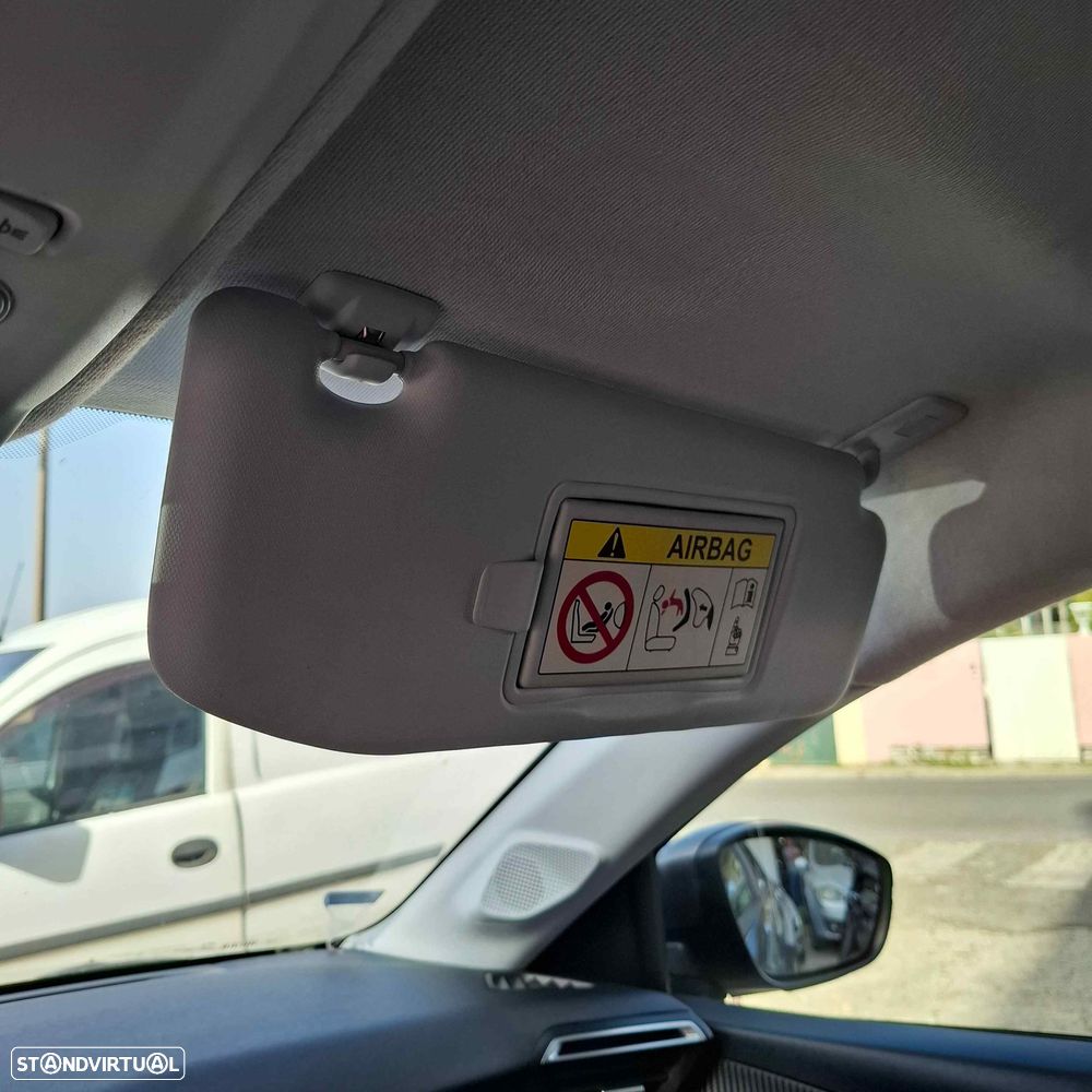 Peugeot 208 1.5 BlueHDi Allure - 28