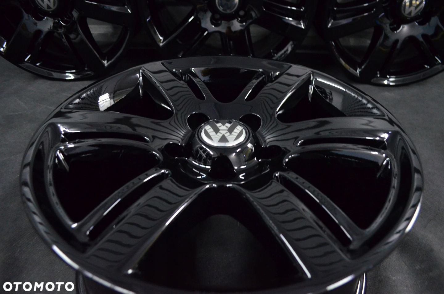 Felgi VW 5x120 R17 VW Amarok T5 T6 - 9