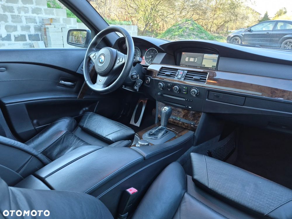 BMW Seria 5 540i - 20