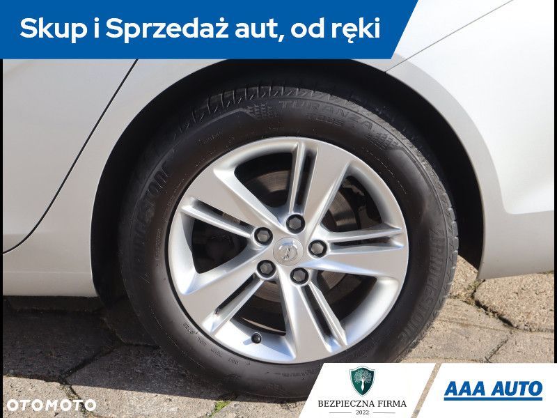 Opel Insignia - 14