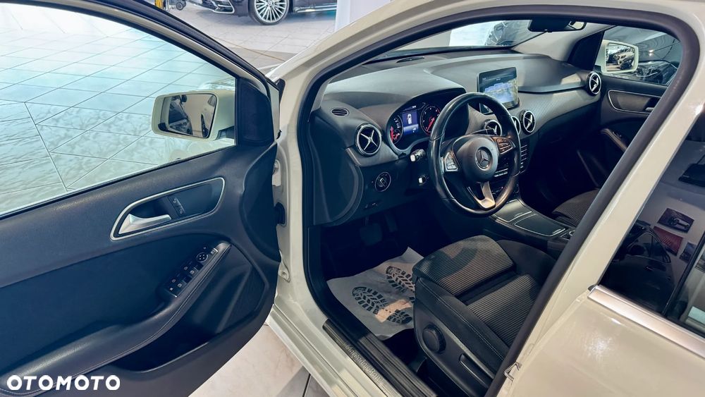 Mercedes-Benz Klasa B 180 (CDI) d 7G-DCT Style - 9