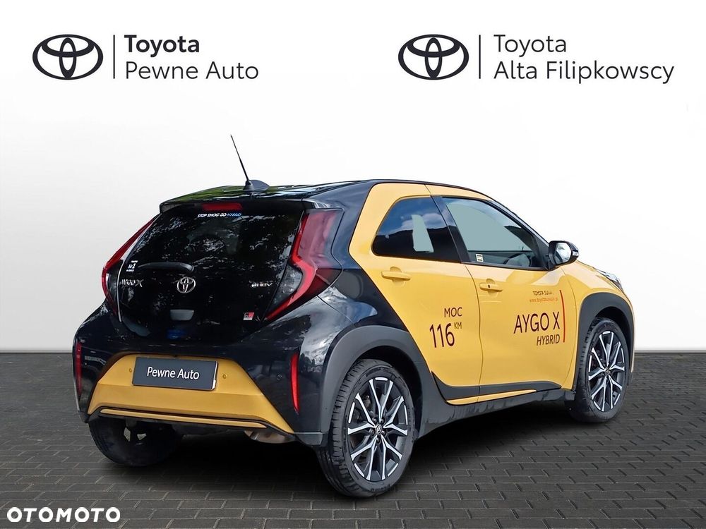 Toyota Aygo X Hybrid 1.5 Style e-CVT - 2