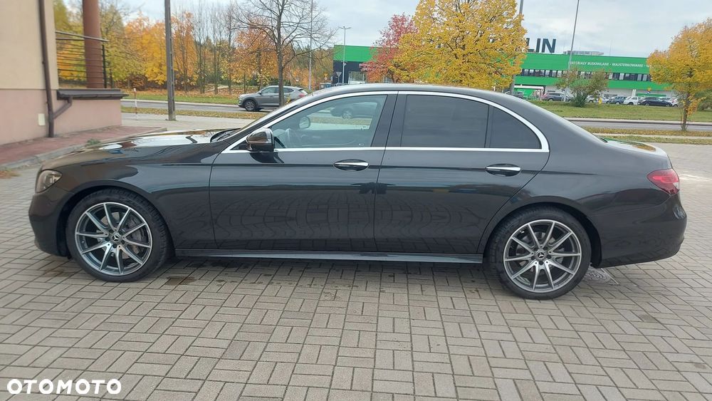 Mercedes-Benz Klasa E 220 d 4-Matic AMG - 4