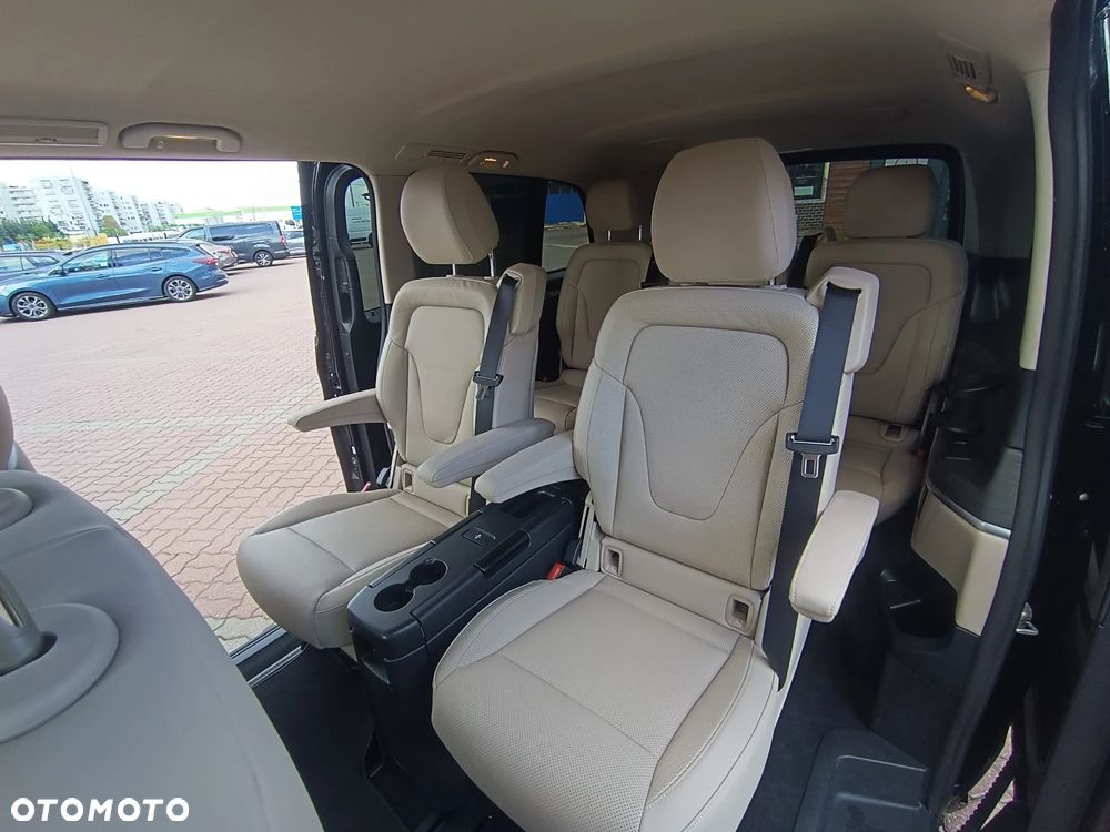 Mercedes-Benz Klasa V 2025