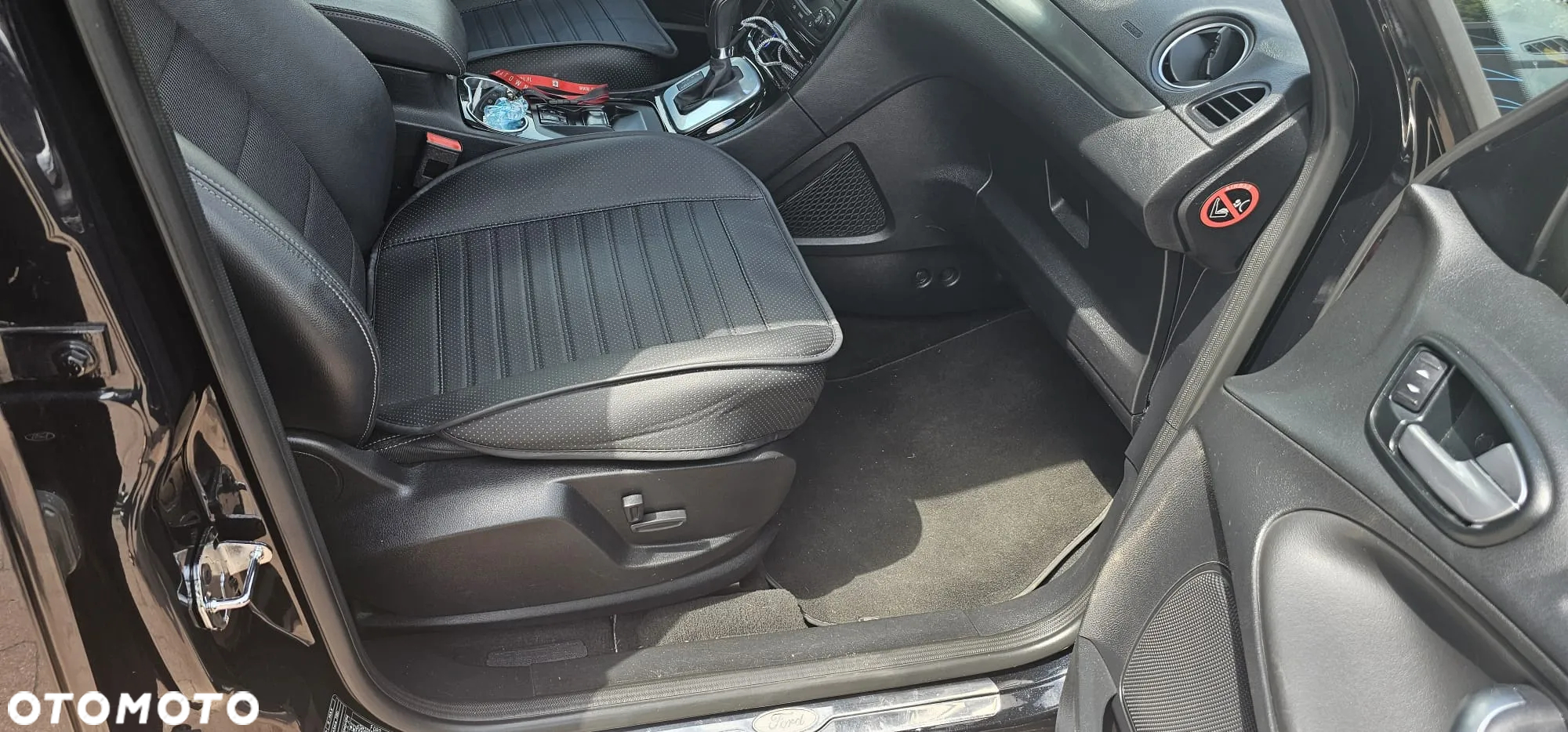 Ford S-Max 2.0 TDCi DPF Titanium - 13
