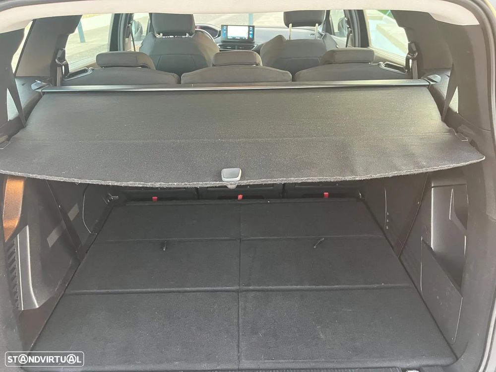 Peugeot 5008 1.5 BlueHDi Active Pack EAT8 - 47