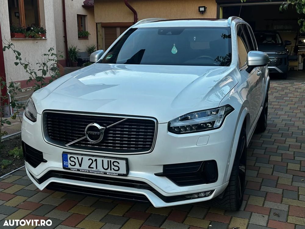Volvo XC 90 D5 AWD R-Design - 1