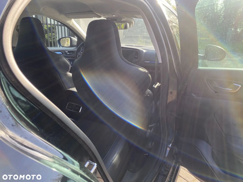 Renault Megane 1.6 TCe GT EDC - 23