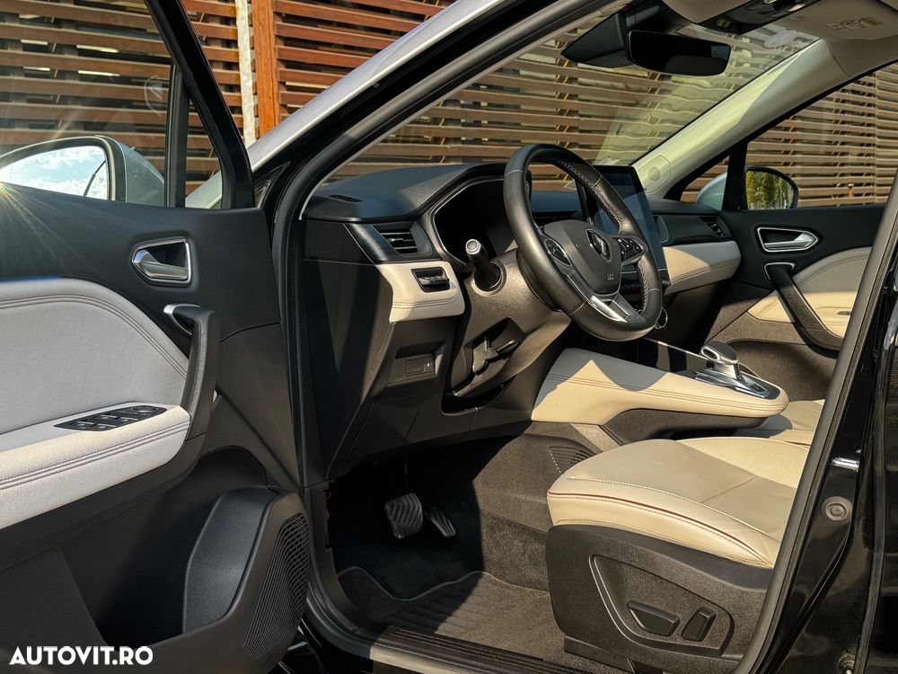 Renault Captur PHEV 160 Engineered - 23
