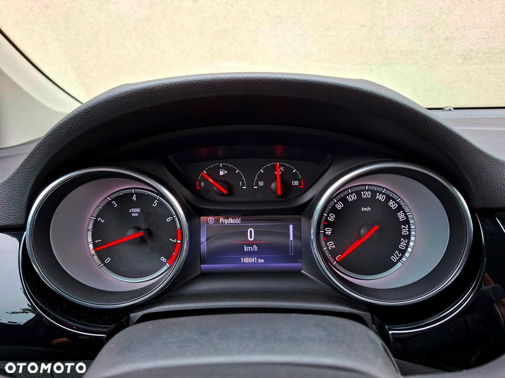 Opel Astra 1.4 Turbo Innovation - 38