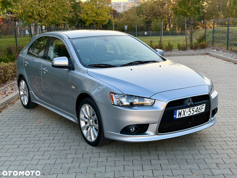 Mitsubishi Lancer 1.8 CVT Intense - 6