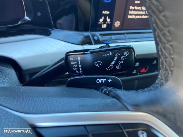 Volkswagen Golf Variant 2.0 TDi Life DSG — fotografia 14