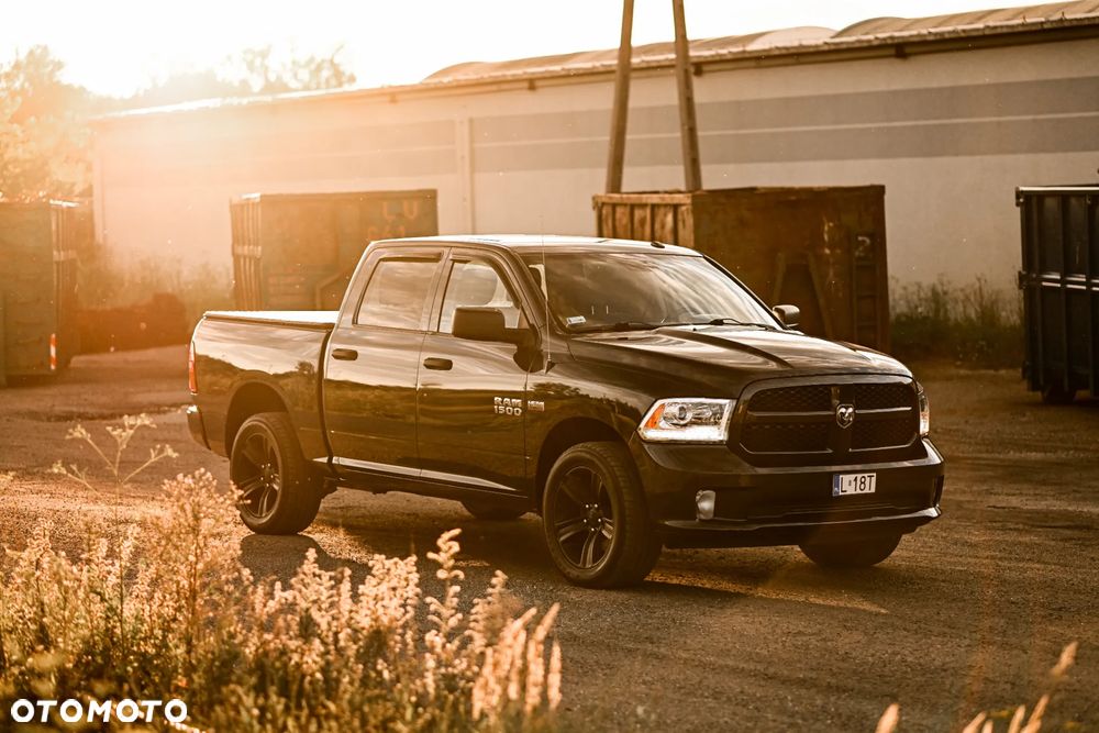 Dodge RAM 1500 5.7 4x4 - 15