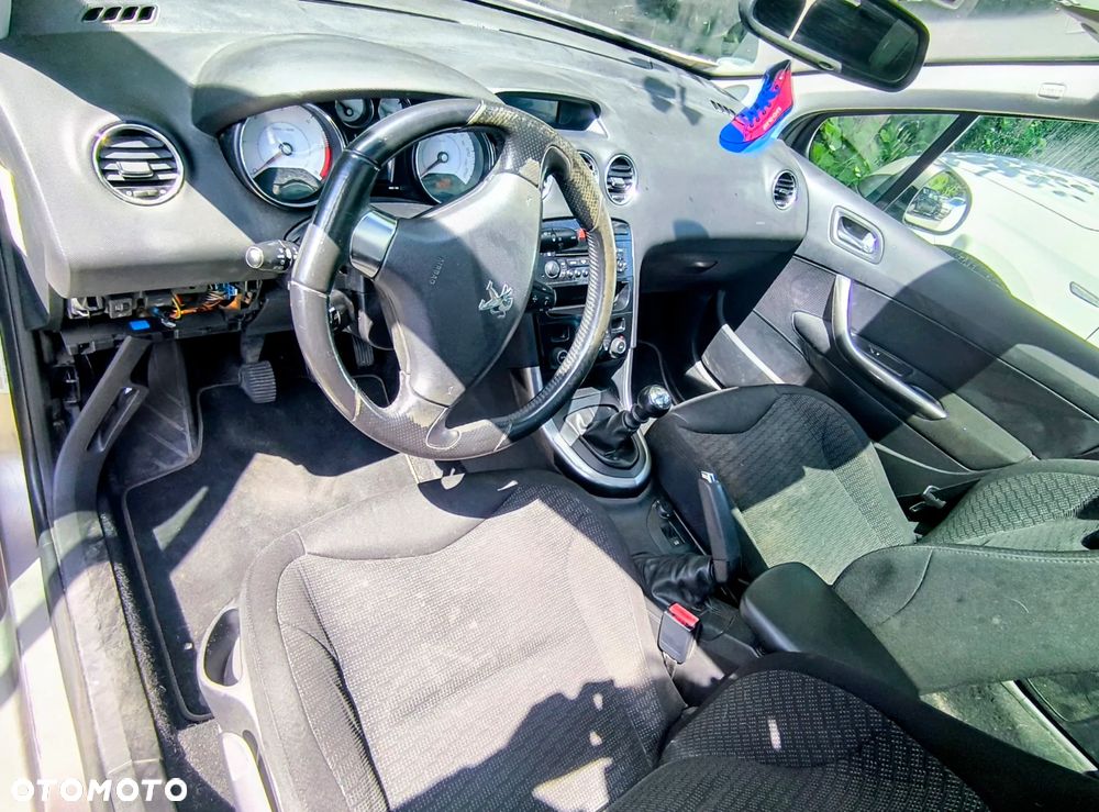 Peugeot 308 - 19