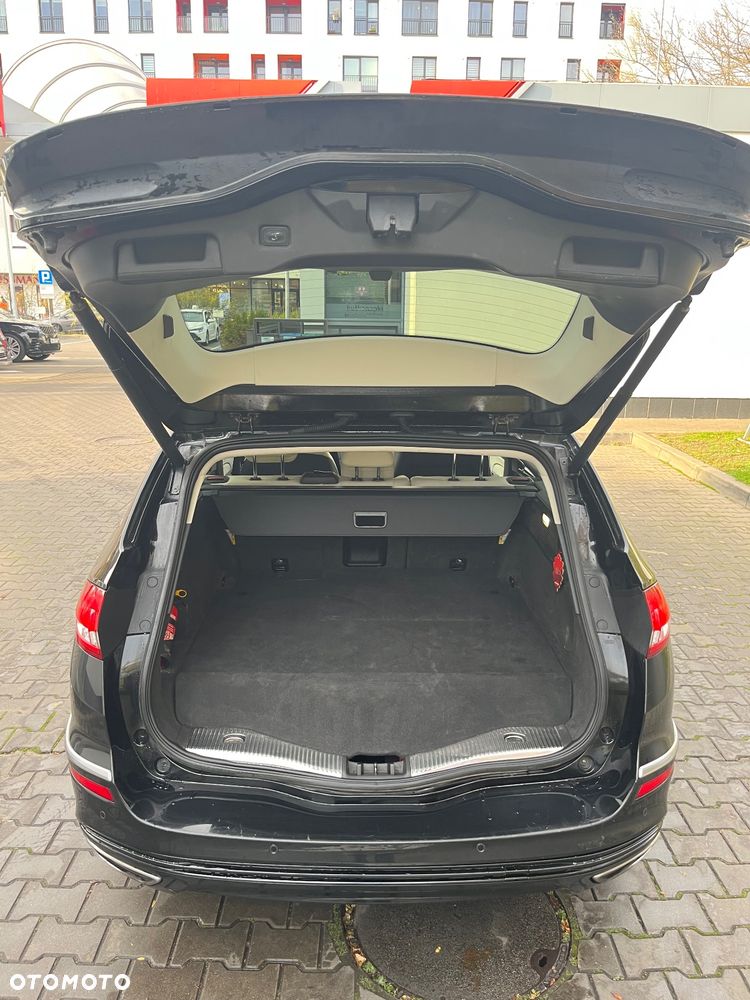 Ford Mondeo 2.0 Hybrid Vignale Plus - 8