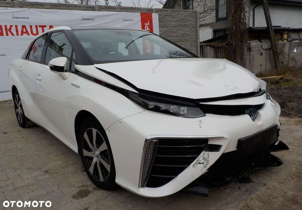 Toyota Mirai - 1