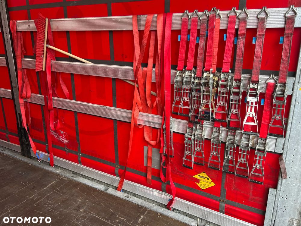 Schmitz Cargobull FIRANKA / 10 SZTUK / BARDZO ŁADNE OPONY / Z PEŁNYM WYPOSAŻENIEM DO ZAŁADUNKU / 2 KOŁA ZAPASOWE / DOSTĘPNE KOLORY SREBRNY - NIEBIESKI - CZERWONY / NIEKTÓRE MAJĄ NOWE PLANDEKI !! - 34