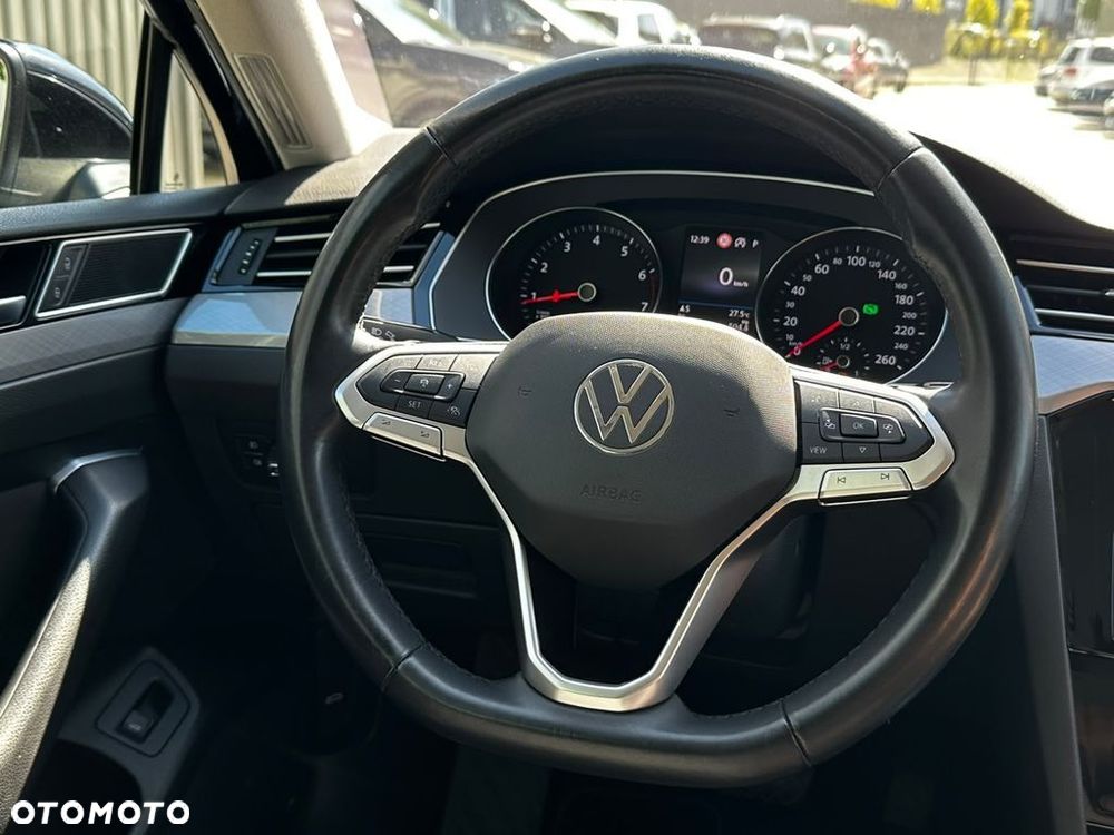 Volkswagen Passat 2.0 TSI Business DSG - 16