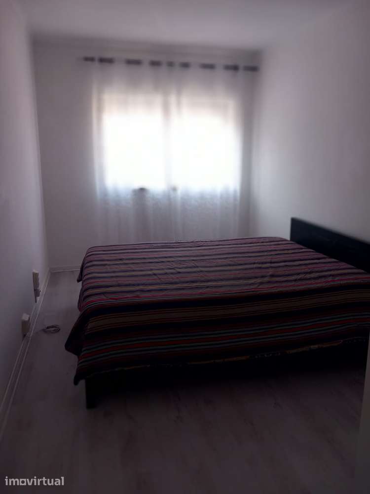 ALUGO T2 - RUA BRASIL -COIMBRA - Grande imagem: 3/8